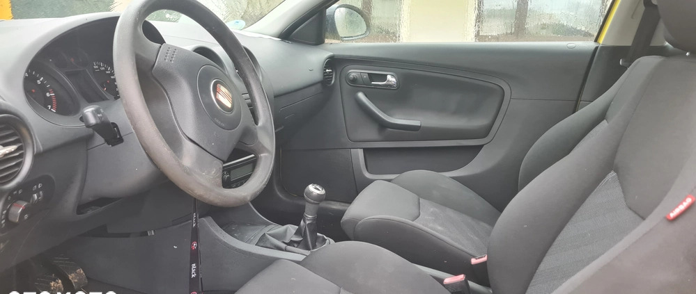 Seat Ibiza cena 6666 przebieg: 127900, rok produkcji 2005 z Biała małe 22